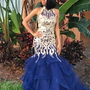 Prom dress